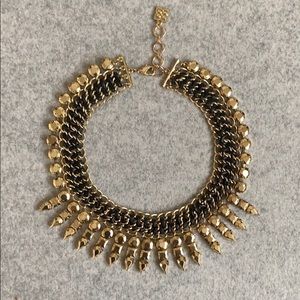 BCBGMAXAZRIA Statement necklace